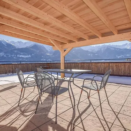 Three-bedroom In Appartamento *
