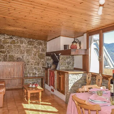 Three-bedroom In Appartamento *