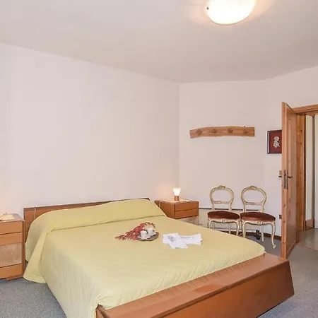 Three-bedroom In Teglio